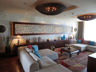 115 MALA GARDEN 2 (ENG) 